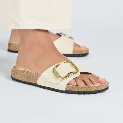 Madrid Big Buckle - Cuir naturel verni - High-Shine Ecru