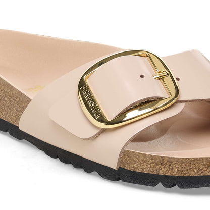 Madrid Big Buckle - Cuir naturel verni - High-Shine New Beige