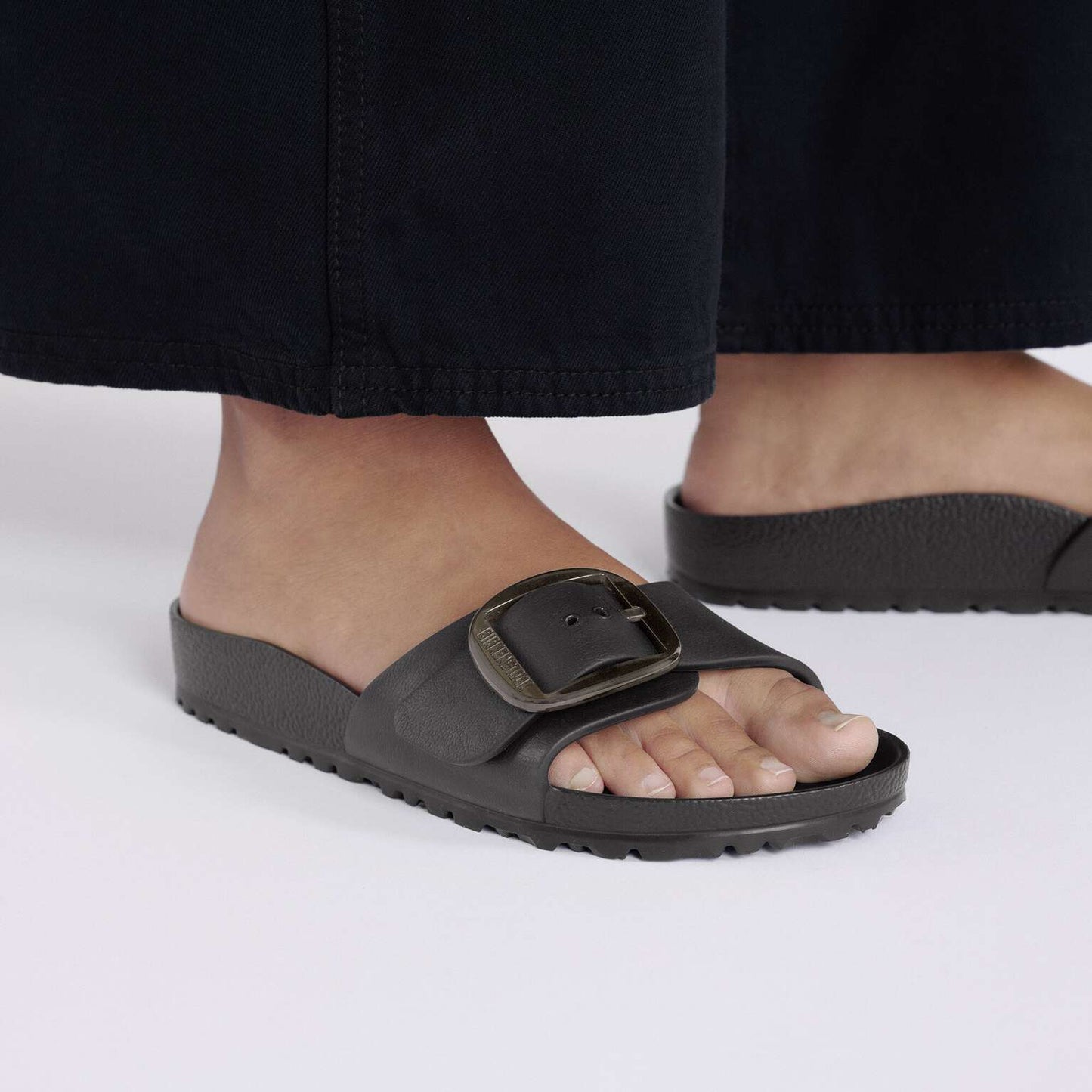 Madrid Big Buckle - EVA - Black